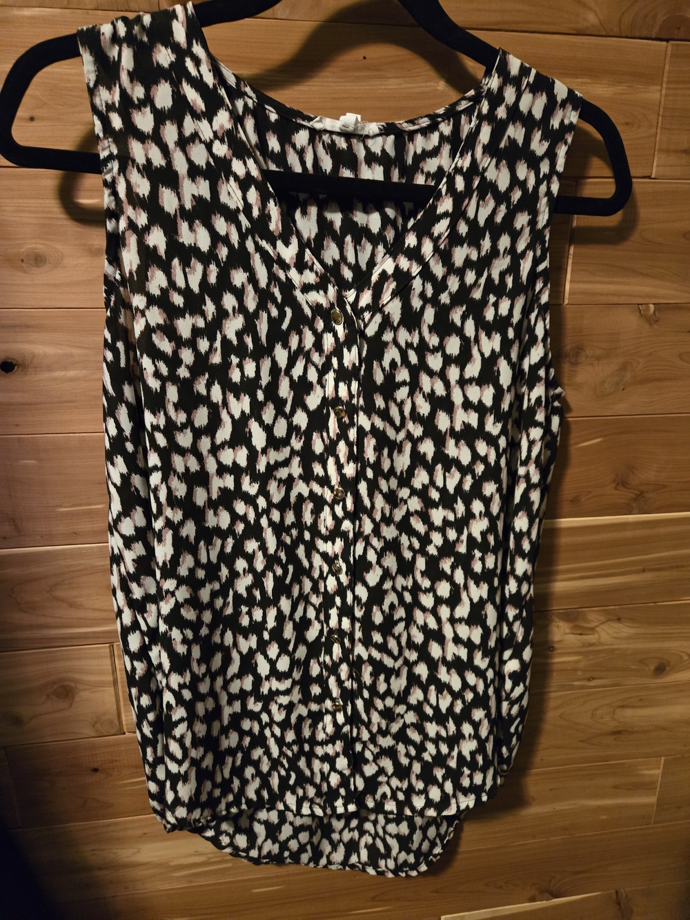 Maurices Black and White Sleeveless Button V-Neck Camisole